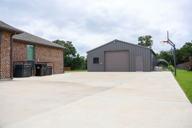 18144 Osage Lane, Terrell, TX 75160