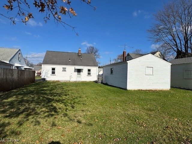 1643 Everett Avenue, Youngstown, OH 44514