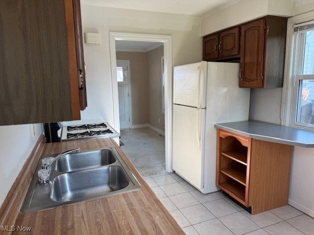 1643 Everett Avenue, Youngstown, OH 44514