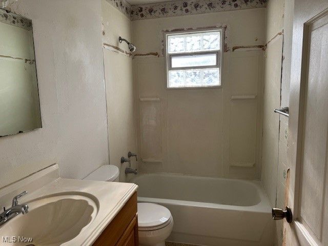 1643 Everett Avenue, Youngstown, OH 44514