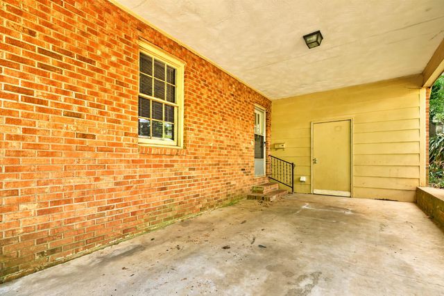 482 Carolyn Dr, Spartanburg, SC 29306