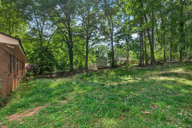 482 Carolyn Dr, Spartanburg, SC 29306
