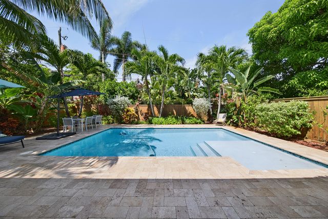 201 NE 16th Court, Fort Lauderdale, FL 33305