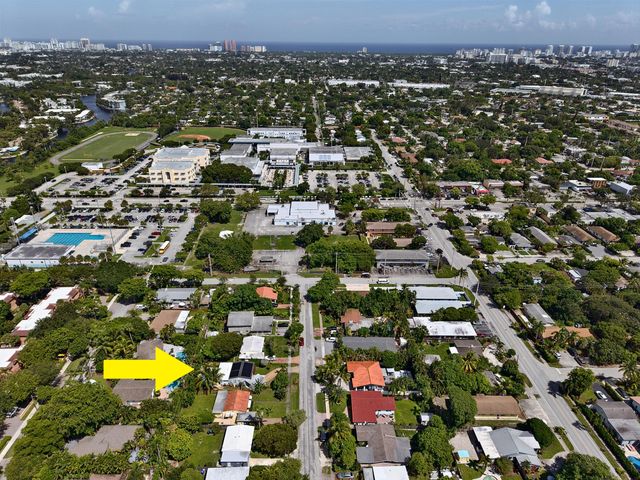 201 NE 16th Court, Fort Lauderdale, FL 33305