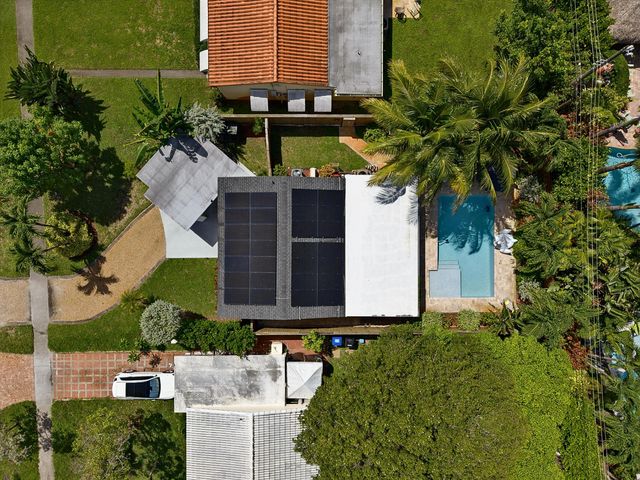 201 NE 16th Court, Fort Lauderdale, FL 33305