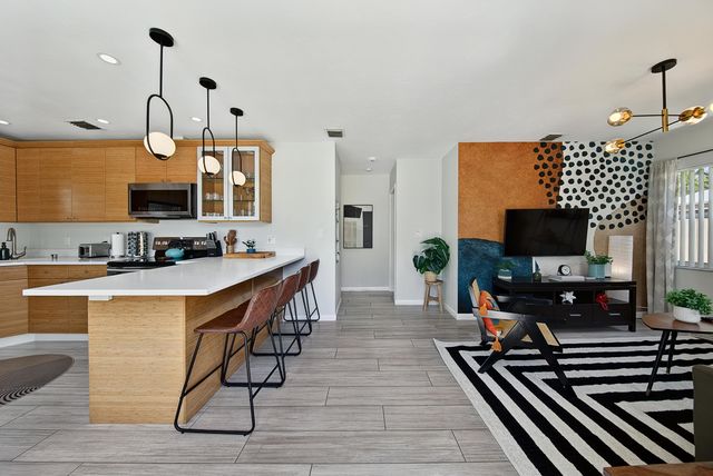 201 NE 16th Court, Fort Lauderdale, FL 33305