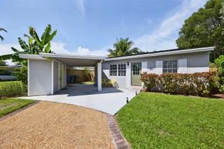 201 NE 16th Court, Fort Lauderdale, FL 33305