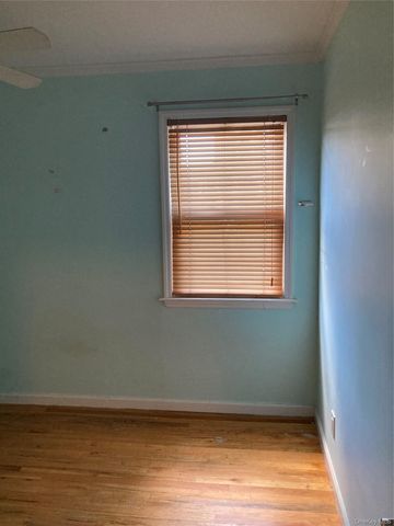 23-48 Corporal Kennedy Street 71, Bayside, NY 11360