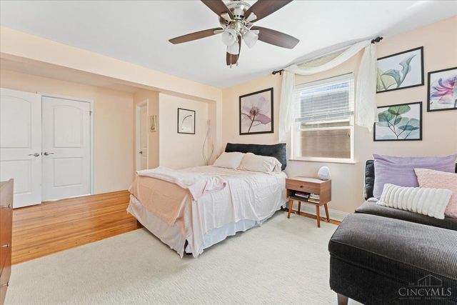 10019 Zig Zag Road, Montgomery, OH 45242