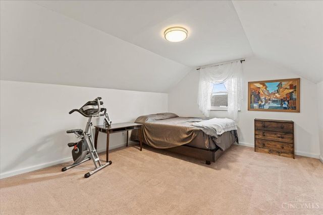 10019 Zig Zag Road, Montgomery, OH 45242