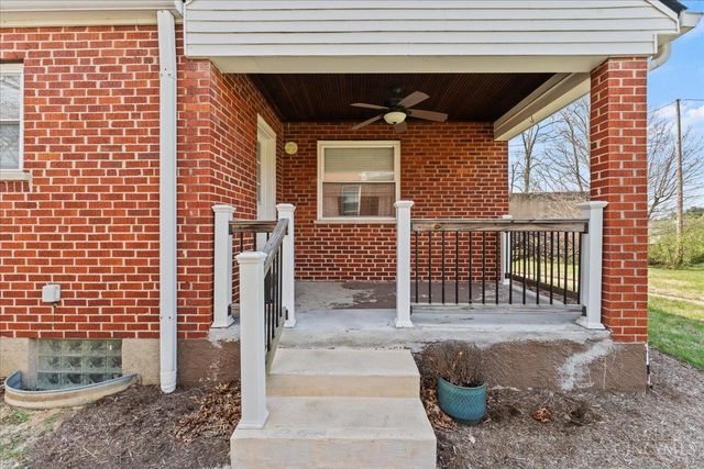 10019 Zig Zag Road, Montgomery, OH 45242