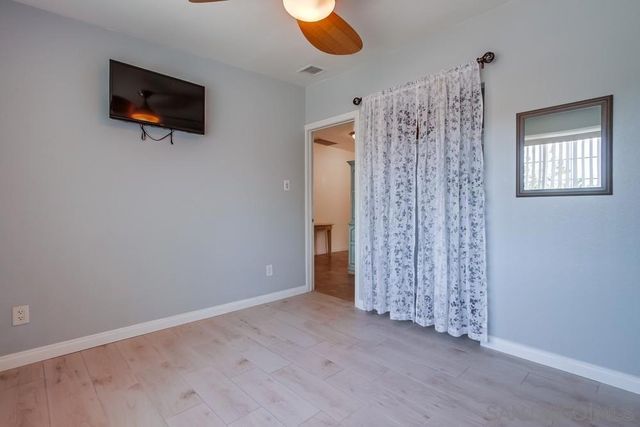 820 Frances Drive, Vista, CA 92084