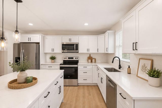 1502 DAYBREAK DRIVE, Fruitland Park, FL 34731