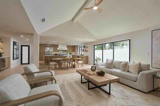 2465 Garfield Street, Carlsbad, CA 92008