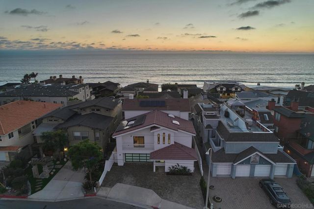 2465 Garfield Street, Carlsbad, CA 92008