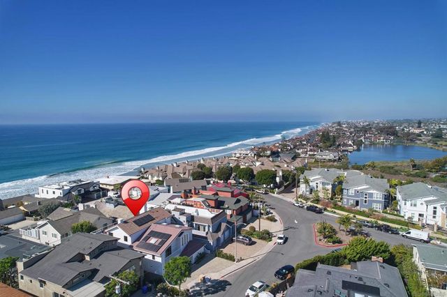 2465 Garfield Street, Carlsbad, CA 92008