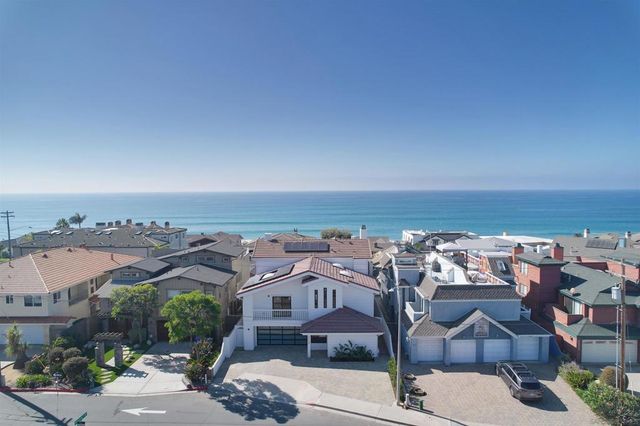 2465 Garfield Street, Carlsbad, CA 92008