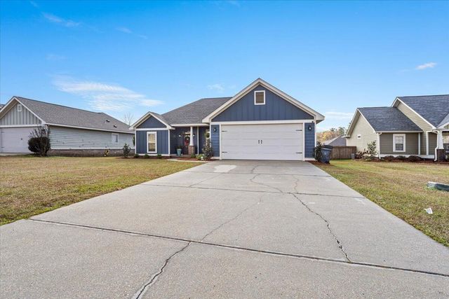 23 W Sycamore, Sumrall, MS 39482