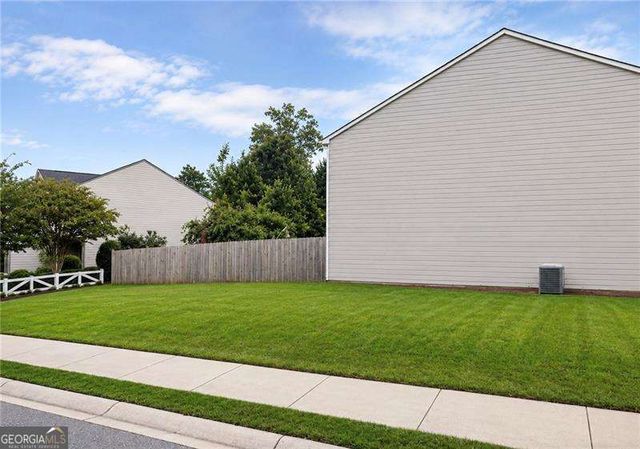 6125 Elmshorn Way, Alpharetta, GA 30004