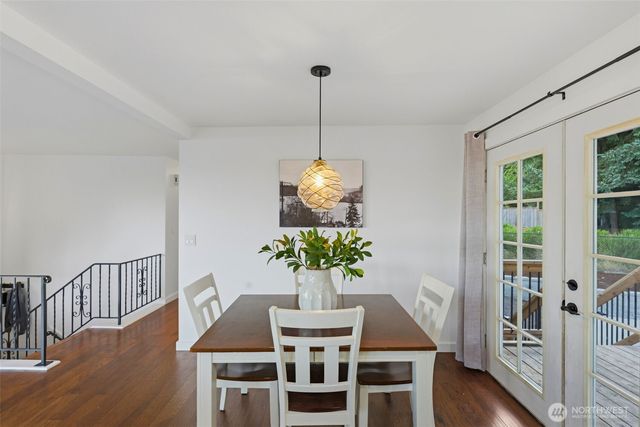 1263 Pilchuck Drive, Fox Island, WA 98333
