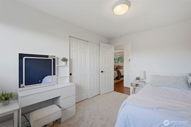 1263 Pilchuck Drive, Fox Island, WA 98333