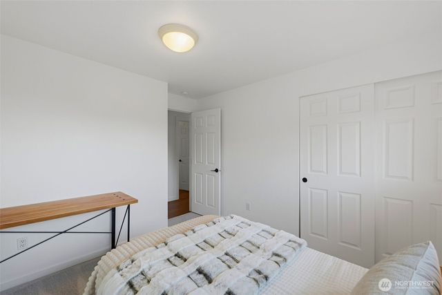 1263 Pilchuck Drive, Fox Island, WA 98333