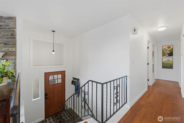 1263 Pilchuck Drive, Fox Island, WA 98333