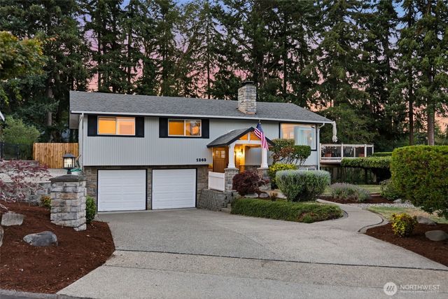 1263 Pilchuck Drive, Fox Island, WA 98333