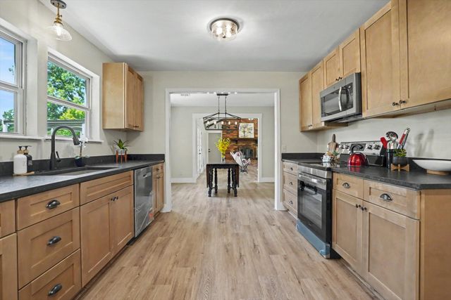 30324 S Pine Ridge Road, Catoosa, OK 74015