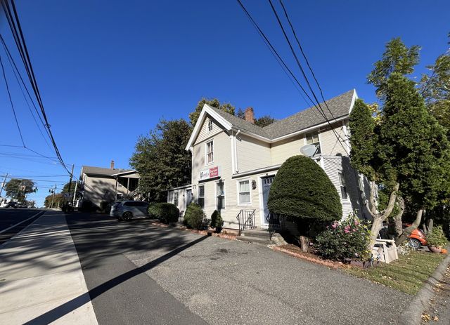 505 New Britain Road, Berlin, CT 06037