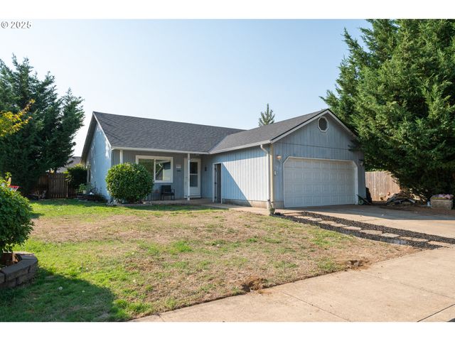 689 BLUE JAY Loop, Creswell, OR 97426