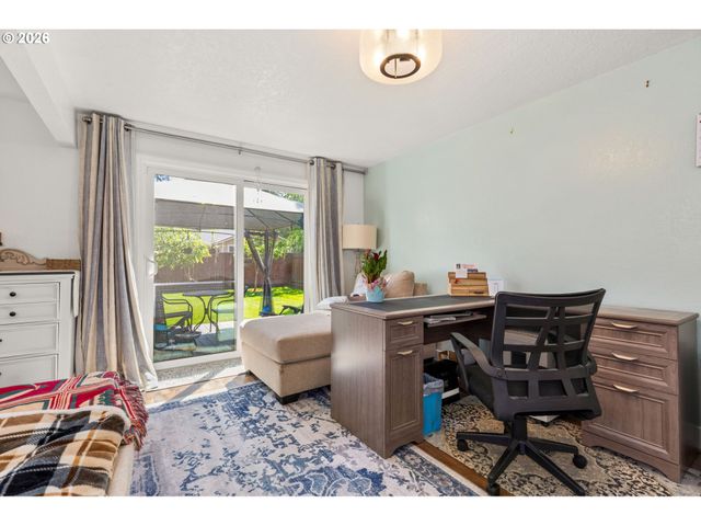 1385 RIVER BEND Rd, Salem, OR 97304