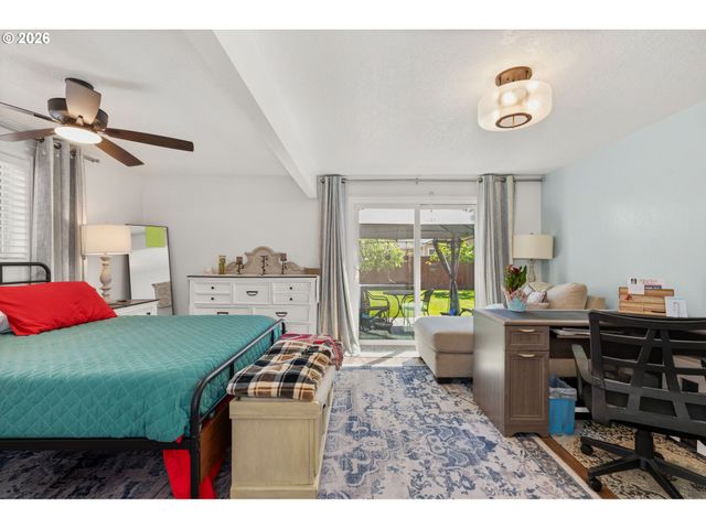 1385 RIVER BEND Rd, Salem, OR 97304