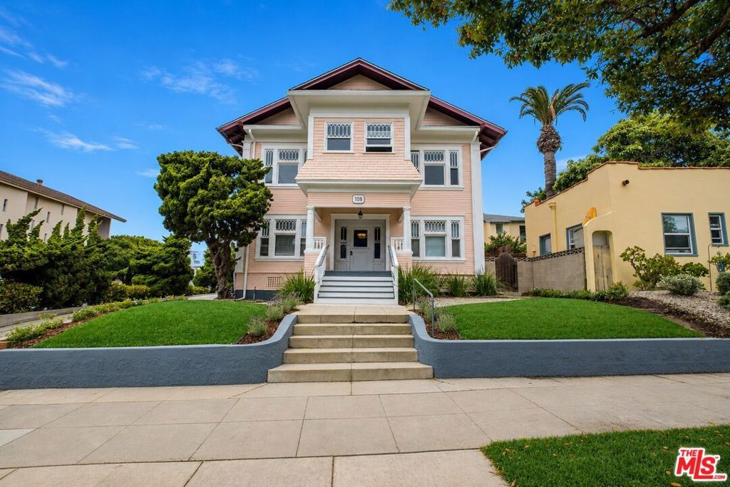 108 N Broadway, Redondo Beach, CA 90277 — exterior