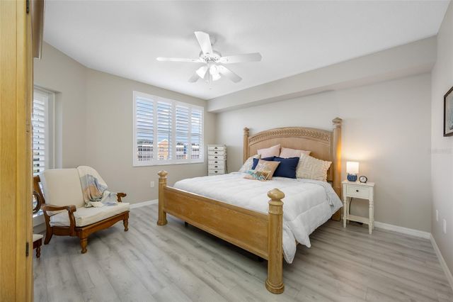 960 STARKEY ROAD 5504, Largo, FL 33771