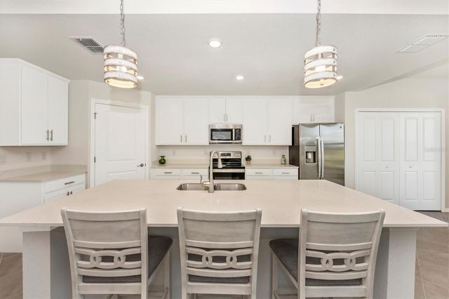 12550 GALAPAGOS STREET 104, Venice, FL 34293