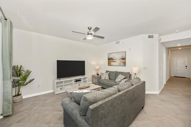 12550 GALAPAGOS STREET 104, Venice, FL 34293