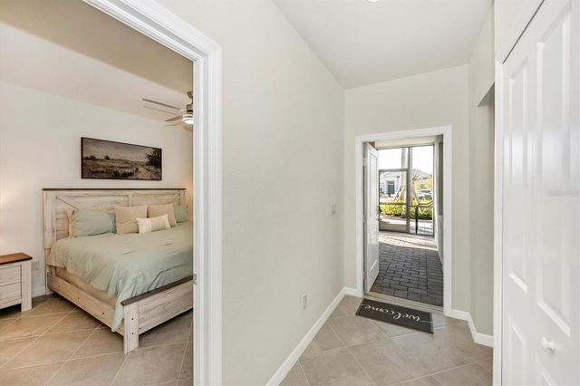 12550 GALAPAGOS STREET 104, Venice, FL 34293