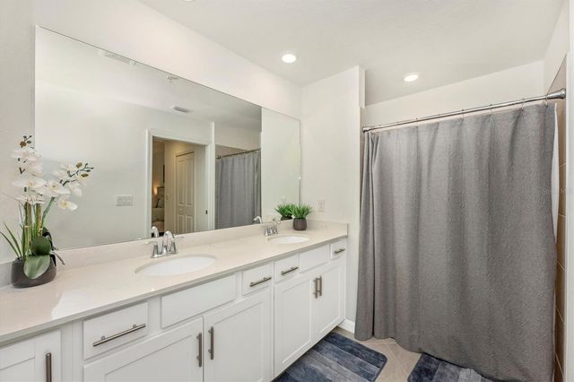 12550 GALAPAGOS STREET 104, Venice, FL 34293