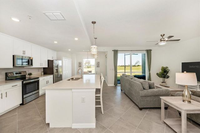 12550 GALAPAGOS STREET 104, Venice, FL 34293