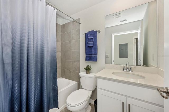 12550 GALAPAGOS STREET 104, Venice, FL 34293