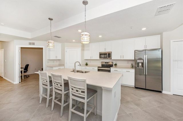 12550 GALAPAGOS STREET 104, Venice, FL 34293