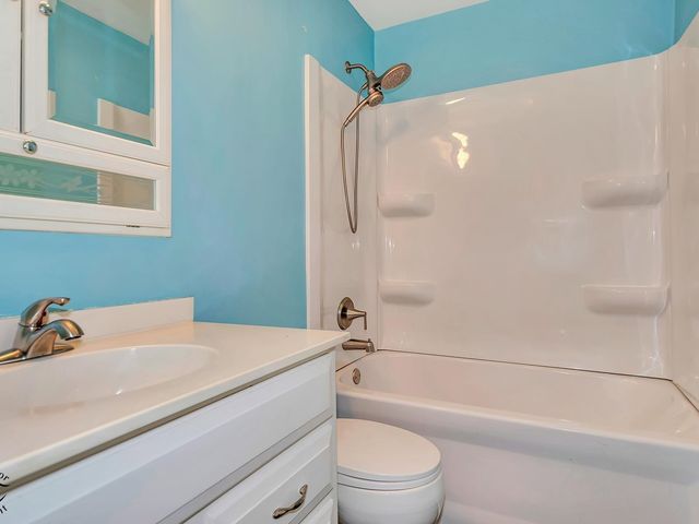 9 Hilltop Drive, Bourbonnais, IL 60914