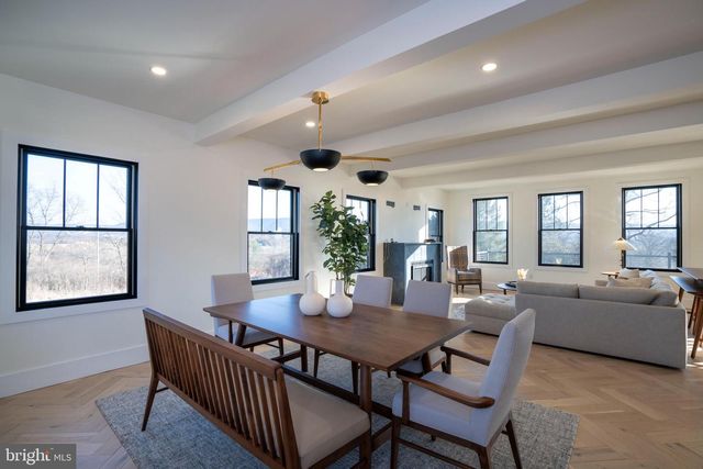 270 CLAREMONT AVE, State College, PA 16801