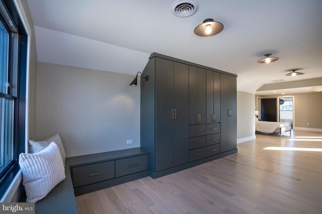 270 CLAREMONT AVE, State College, PA 16801