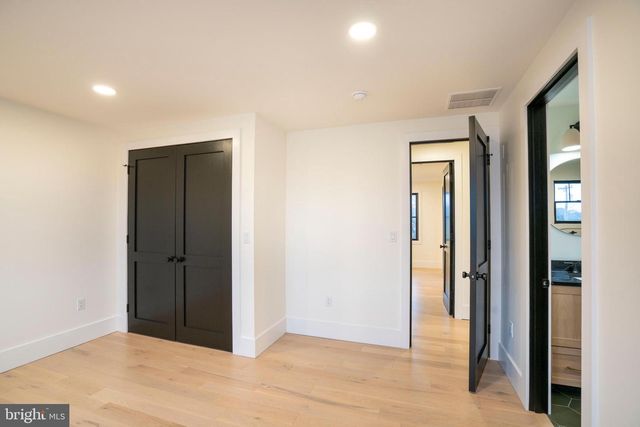 270 CLAREMONT AVE, State College, PA 16801