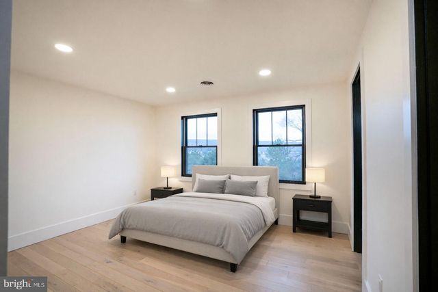 270 CLAREMONT AVE, State College, PA 16801