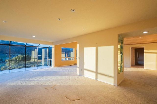 10000 Eddy Road, Carmel Valley, CA 93923