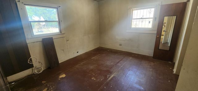 5469 E Tulare Avenue, Fresno, CA 93727
