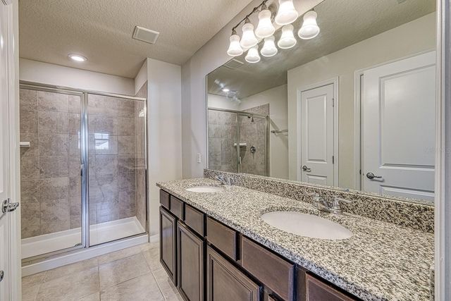 2677 MEAD AVENUE, St Cloud, FL 34771